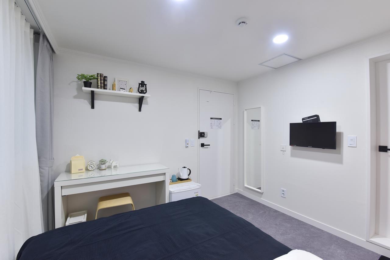 ホテル Mono House Hongdae 5 ソウル特別市 エクステリア 写真