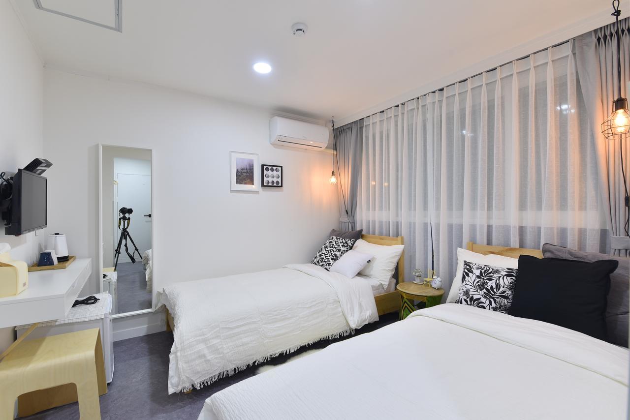 ホテル Mono House Hongdae 5 ソウル特別市 エクステリア 写真